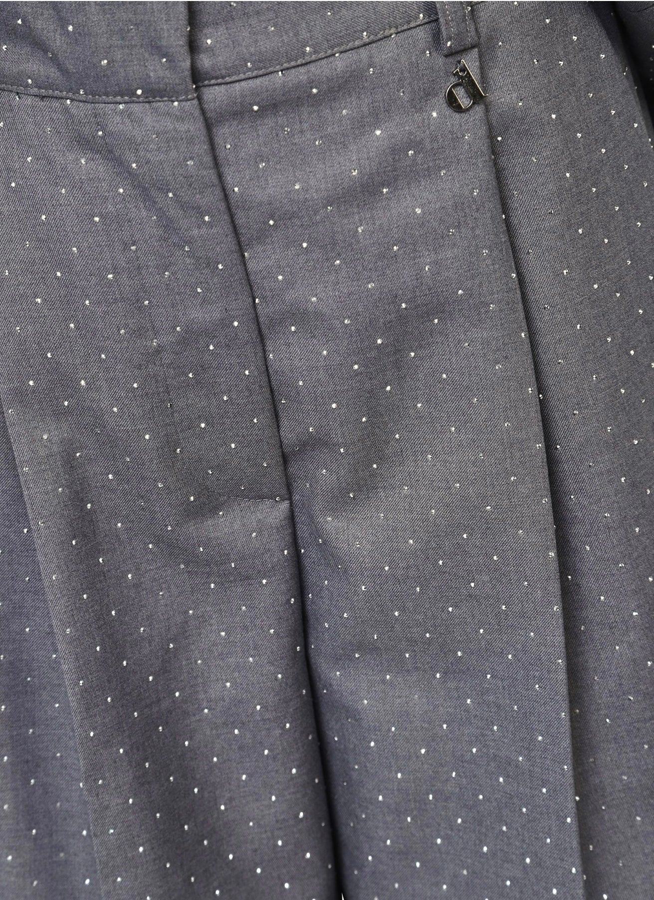 ELEGANT BLAZER AND TROUSERS SET WITH SPARKLE